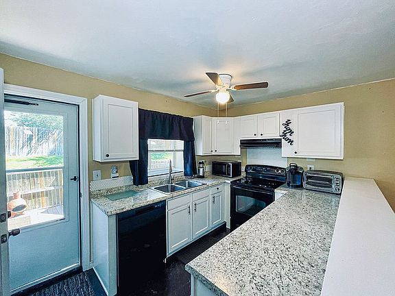 5th image of 4686 S Dillon Ct Unit A