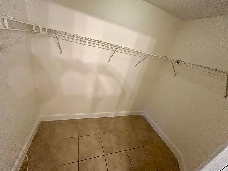 22822 Pinewood Ct #0 — Photo 3