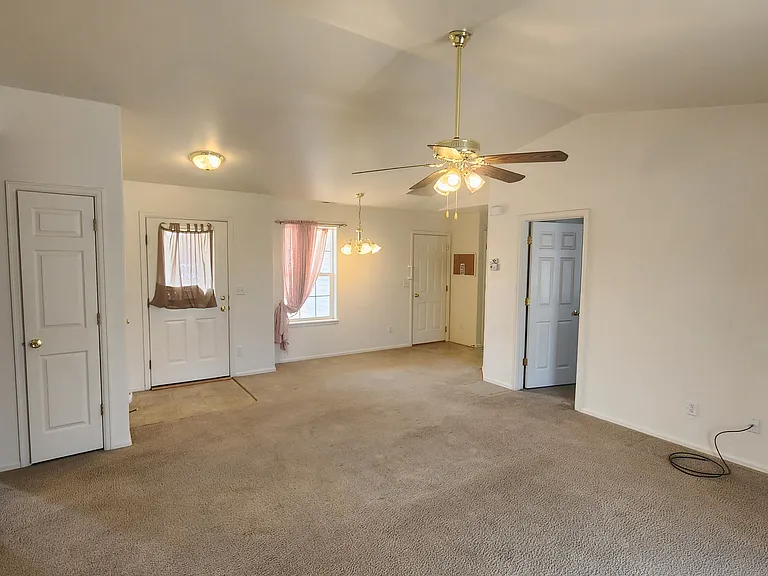 812 Barnwood Rd — Photo 16