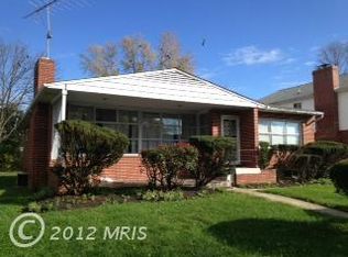 3101 Labyrinth Rd, Pikesville, MD 21208