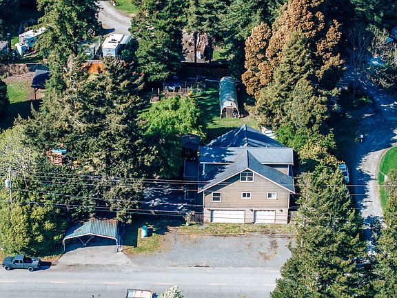2nd image of 421 North Rd