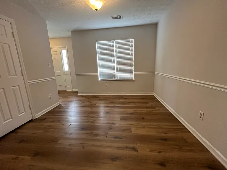510 Abbotts Hill Ln — Photo 6