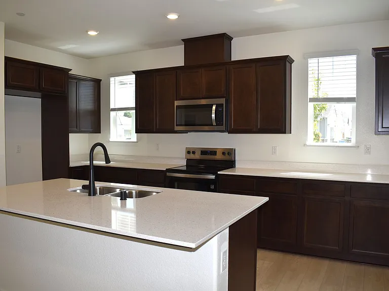 10114 Elise Way — Photo 6