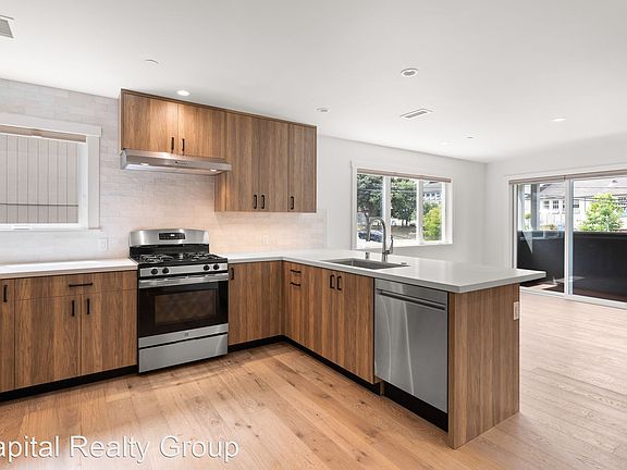 3rd image of 661 San Bruno Ave #1