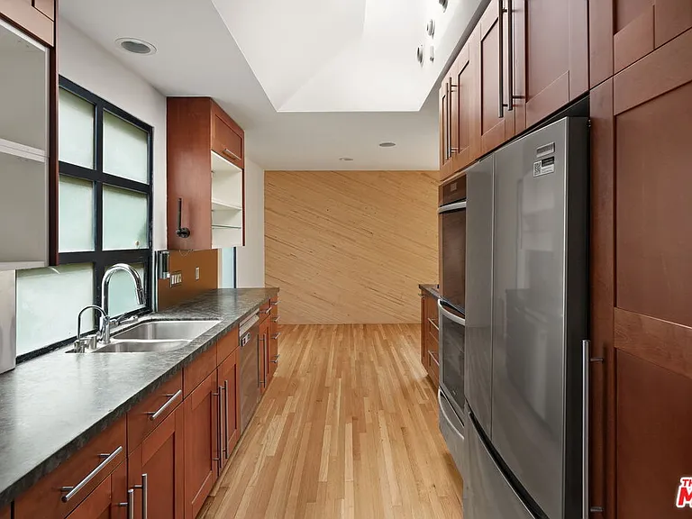 12601 Woodbine St — Photo 9