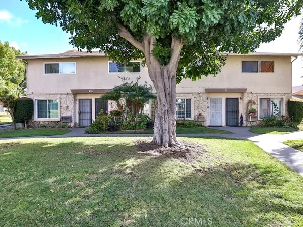 1602 N King St APT V2, Santa Ana, CA 92706