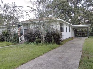 208 Waller St, Petal, MS 39465