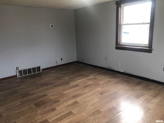 2nd image of 2800 E Keys Ave