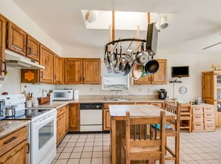 19 Estacada Rd, Santa Fe, NM 87508