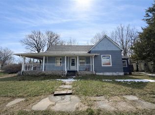 950 E Main St, Breckenridge, MO 64625