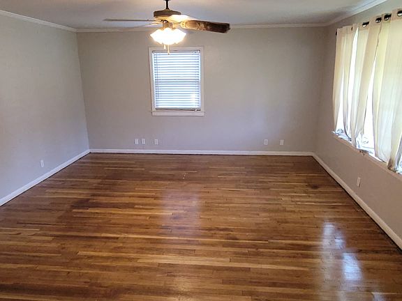 2nd image of 1802 6th Ave