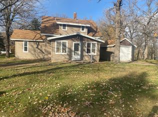 514 Willow St E, Detroit Lakes, MN 56501