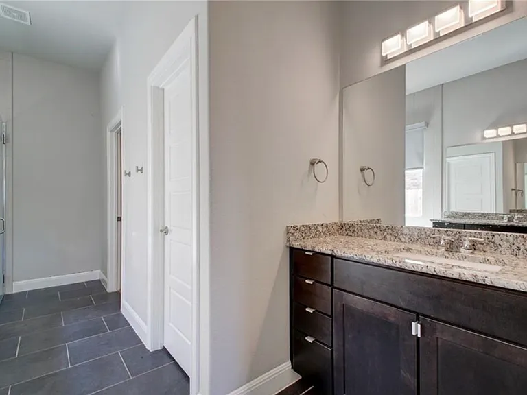 810 Wilson Ranch Pl — Photo 18