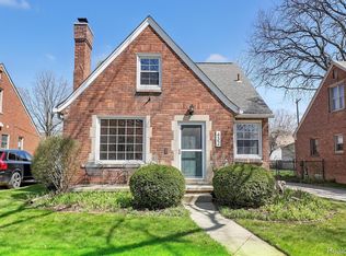 432 Kingsbury Ave, Dearborn, MI 48128