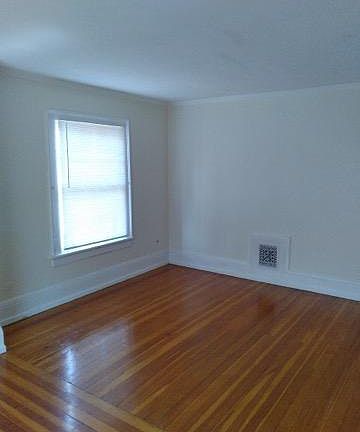5th image of 1530 N Cascade Ave #4