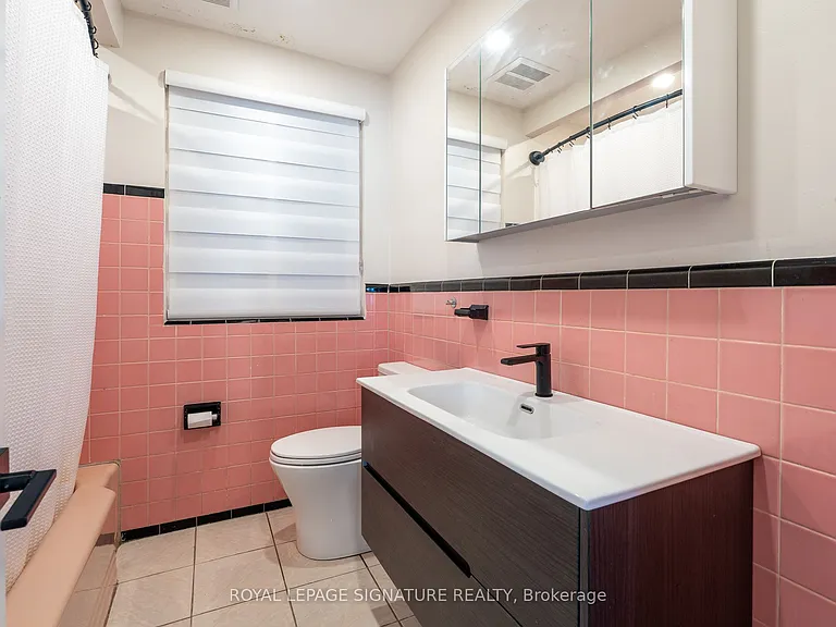 83 Caledonia Rd — Photo 10
