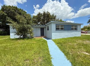 2401 NW 170th St, Miami Gardens, FL 33056