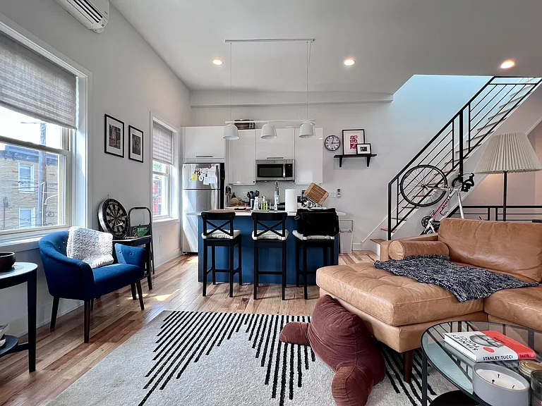1009 N 4th St #3 — Photo 5