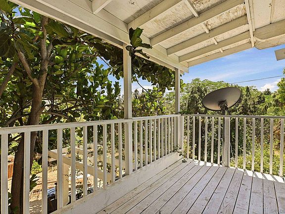 3rd image of 395 San Roque Dr