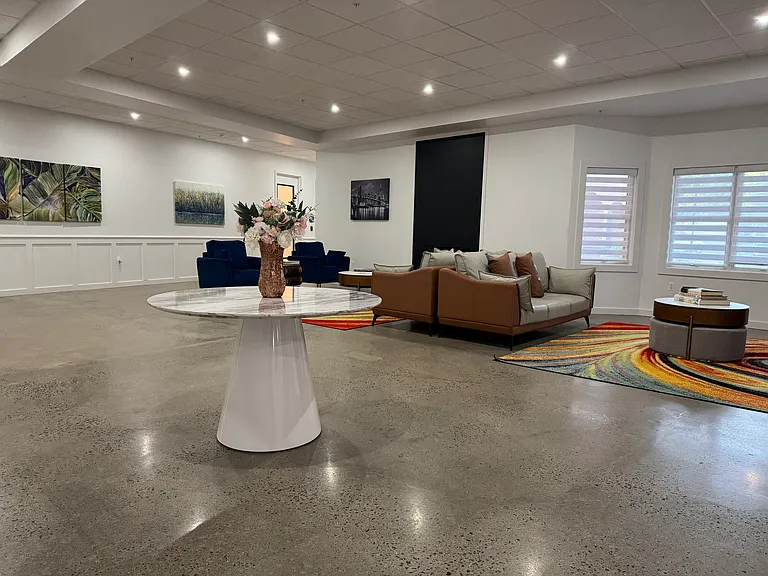 55A Tunxis Ave #221 — Photo 4