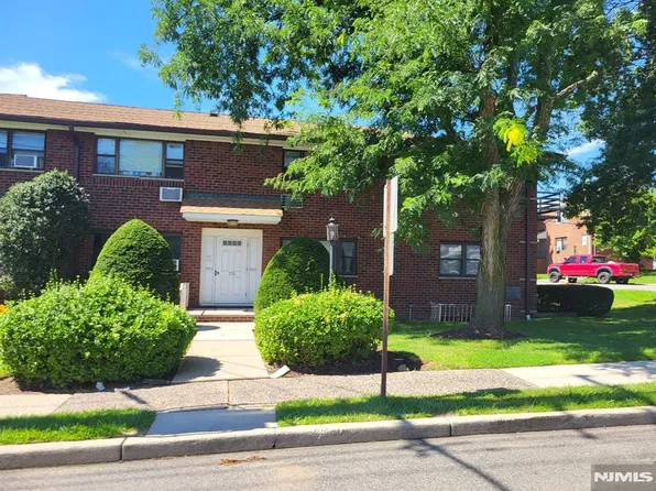 170 Myrtle Ave APT A2, Fort Lee, NJ 07024