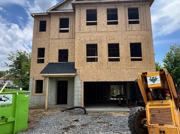 1235 Spruce Ave, Shady Side, MD 20764