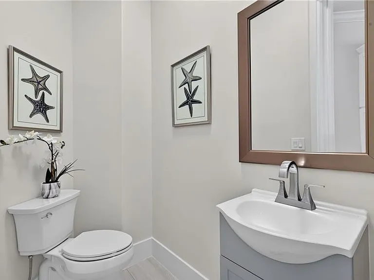 6461 Livingston Woods Ln — Photo 28
