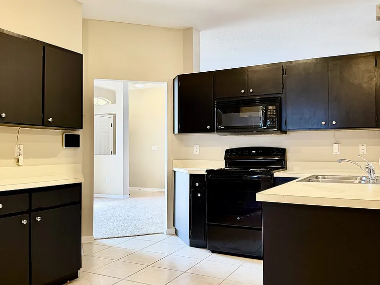 3415 Silver Meadow Way — Photo 39