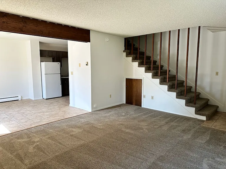 215 S 15th Ave #1-4 — Photo 4