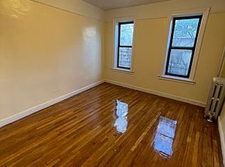 35-33 147th St #8C, Flushing, NY 11354