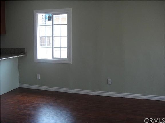 4th image of 615 W 65th St