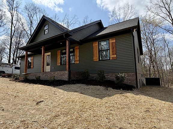 2nd image of 1015 Mount Olive Rd