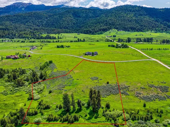 13745 Grouse Knoll Pl, McCall, ID 83638