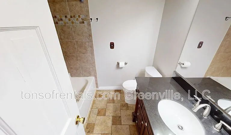 4597 Coach Hill Dr — Photo 12