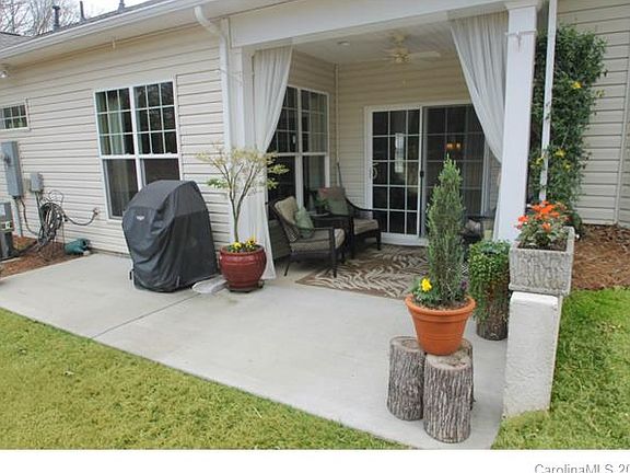 3rd image of 31433 Royal Tern Ln