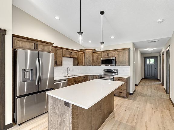 2nd image of 236 S Chestnut