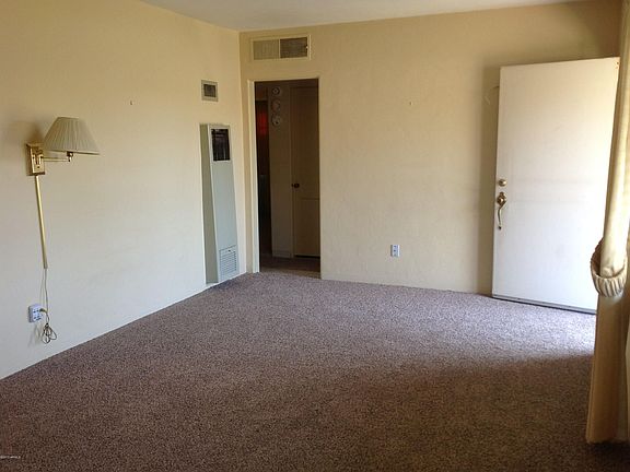 5th image of 1828 E Crittenden Ln