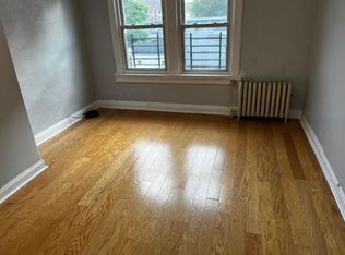 8810 170th St #2-R, Jamaica, NY 11432