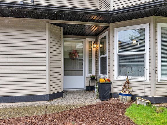 3rd image of 36060 Old Yale Rd #69