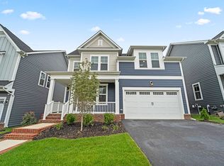 2454 Morgans Point Dr, Dumfries, VA 22026