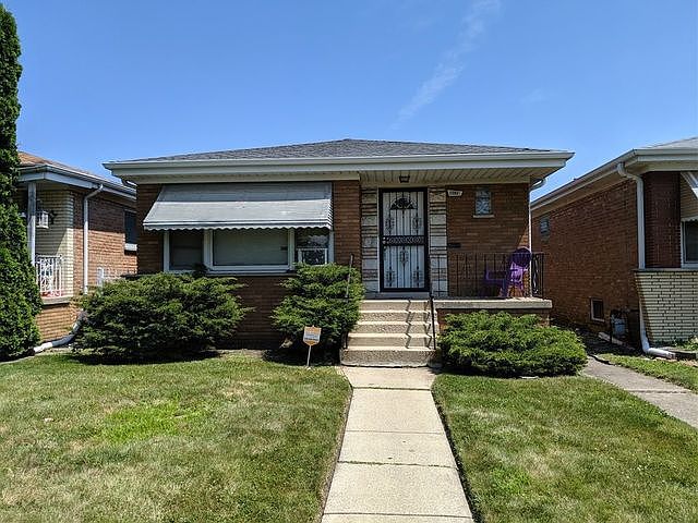 1st image of 15935 Woodbridge Ave