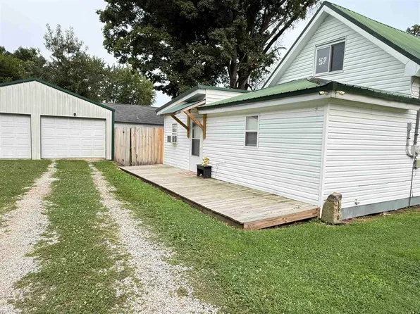 890 Pell St, Lewisport, KY 42351
