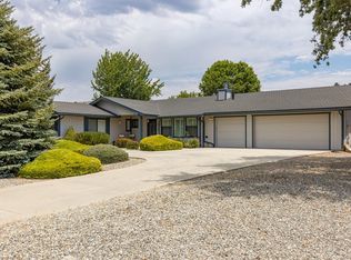 29560 Jamaica Dunes Dr, Tehachapi, CA 93561