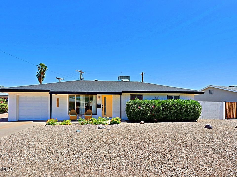 1st image of 8632 E PALM Lane