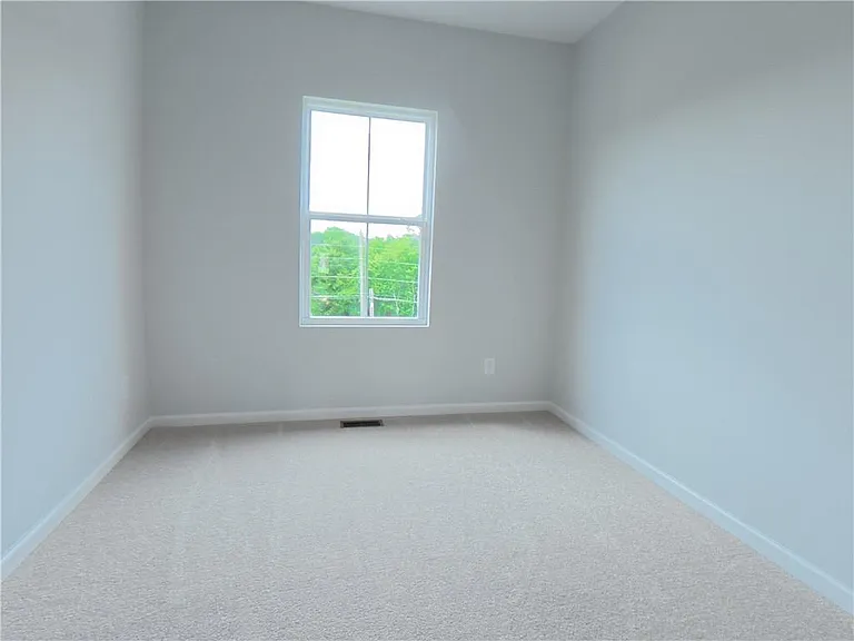 2923 Beaconwood Ct — Photo 9