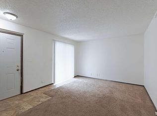 4541 Tranquility Dr, Lincoln, NE 68504