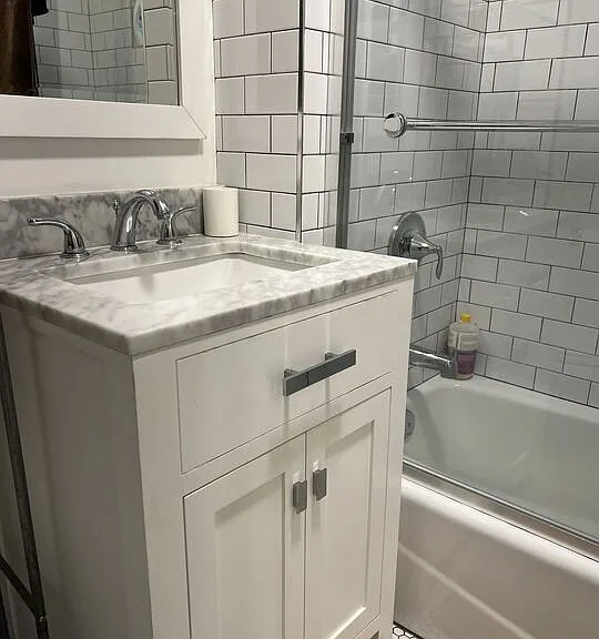 252 Hampton Dr #A — Photo 16