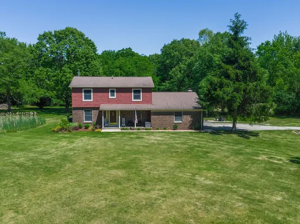 3392 Breezewood Ct, Ortonville, MI 48462