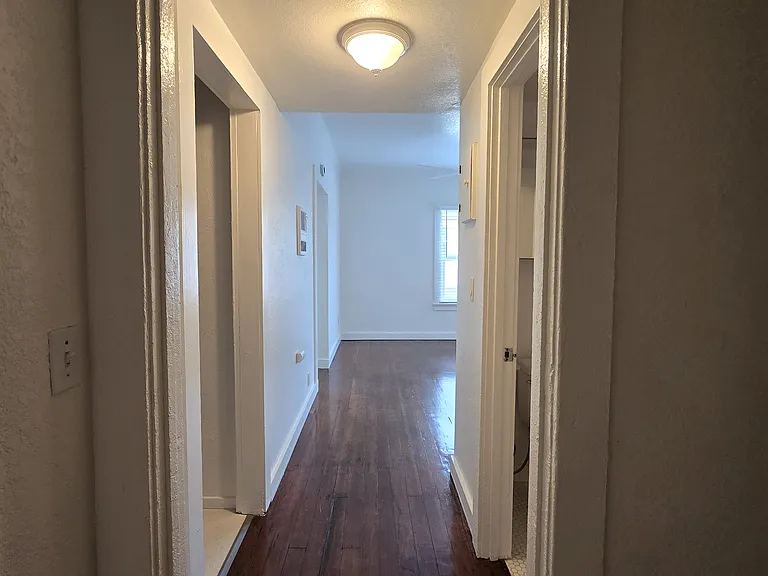 718 Santa Rita Pl #B — Photo 4