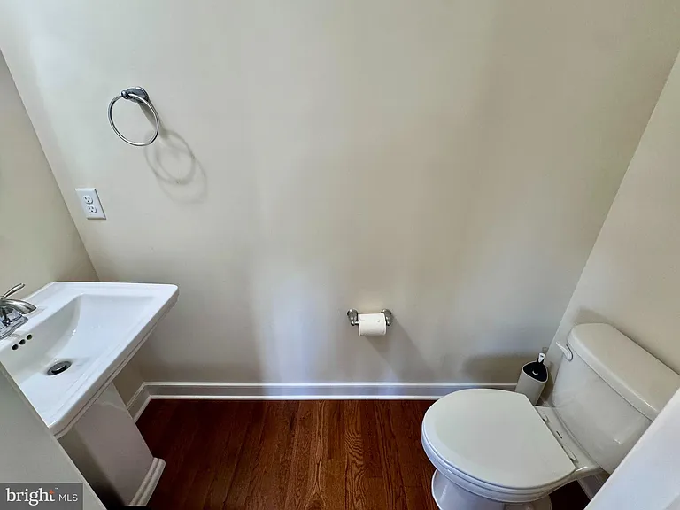 1008 Wicklow Dr — Photo 15